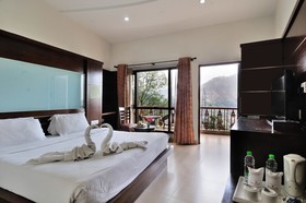 Mapple Hermitage Bhimtal