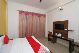 Pine Oak Resort By OYO Rooms
