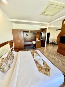 SeaHawk Resort Bhimtal