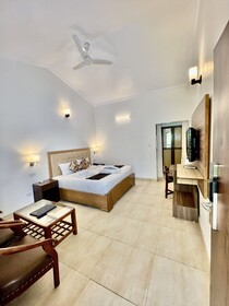 SeaHawk Resort Bhimtal