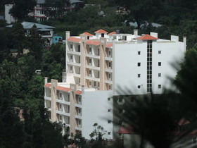 Clarks Inn Near Kainchi Dham