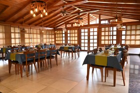 Foxoso Misty Oaks Resort