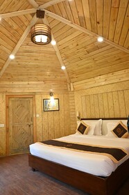 Foxoso Misty Oaks Resort
