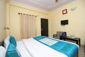 Hotel Traveller Inn by OYO Rooms