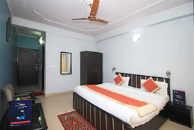 Hotel Traveller Inn by OYO Rooms