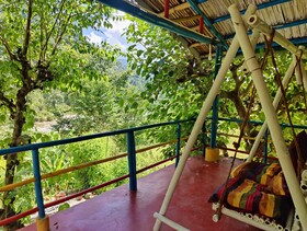 Himalayan River Garden