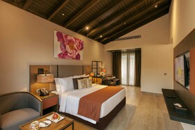 Lemon Tree Premier Resort Corbett