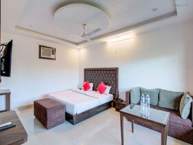 Palette - The Tigers Pug Mark Resort