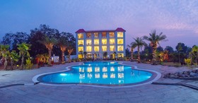 The Darien Resort