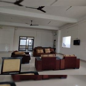 Abuzz Oxfordcaps Dehradun