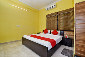 All Seasons Doon Guest House