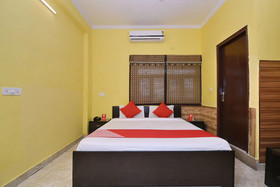 All Seasons Doon Guest House