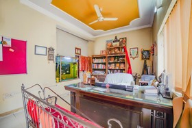 Ambience Hotel by OYO Rooms