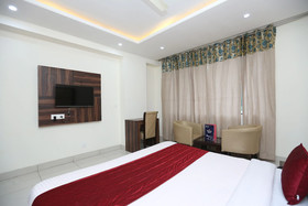 Amrit Hotel & Resort