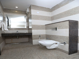 Amrit Hotel & Resort