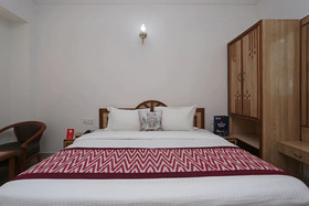 Amrit Regency Hotel