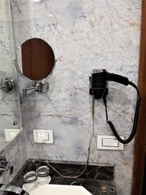Comfort Hotel GMS Grand