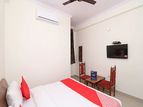 FabExpress Sunder Residency by OYO Rooms