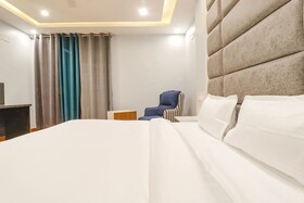 Fabhotel Av Royale