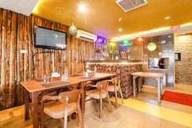 Fabhotel Av Royale