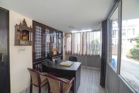 Gk Villas by OYO Rooms