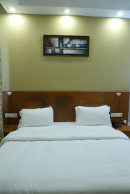Gold Stone Comfort