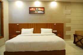 Gold Stone Comfort