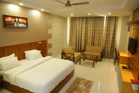 Gold Stone Comfort