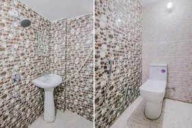Hotel Blue Sapphire by OYO Rooms