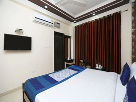 Hotel City Palace By OYO Rooms