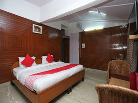Hotel Clark By OYO Rooms