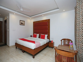 Hotel Clark By OYO Rooms