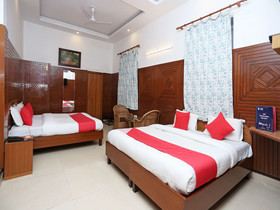 Hotel Clark By OYO Rooms
