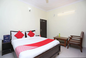 Hotel Gandharv
