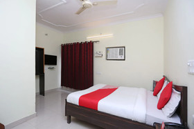 Hotel Gandharv