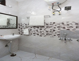 Hotel Gandharv
