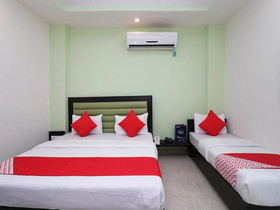 Hotel Ganges Glory by OYO Rooms