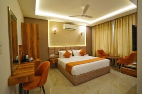 Hotel Golden Orchard