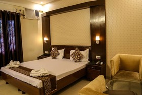Hotel Grand Legacy