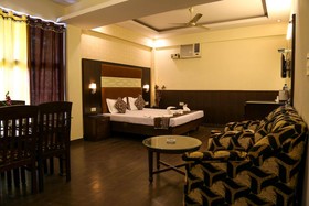 Hotel Grand Legacy