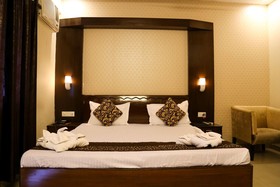 Hotel Grand Legacy