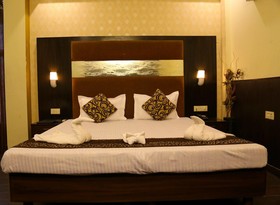 Hotel Grand Legacy