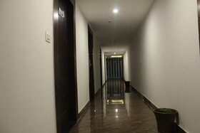 Hotel Height View Residency