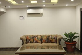 Hotel Height View Residency