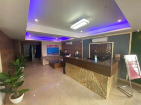 Hotel Height View Residency