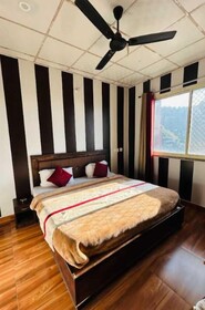 Hotel Maya