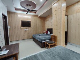 Hotel Maya