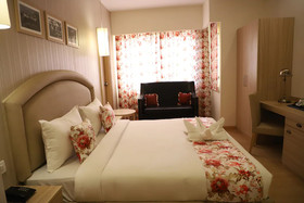 Hotel Mayvilas
