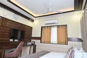 Hotel Vasdaa Grand