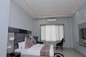 Hotel Vasdaa Grand